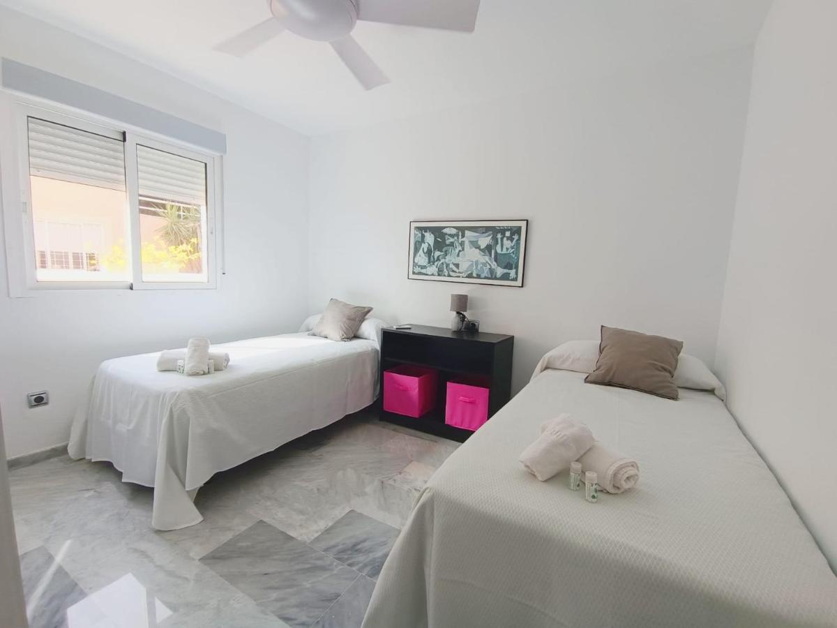 Expoholidays- Primera Linea Con Parking Incluido Aguadulce  Bagian luar foto